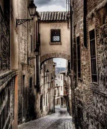 Toledo at a glance